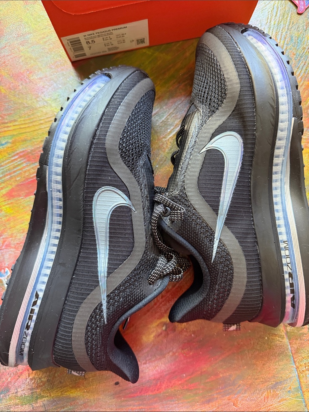 Nike Pegasus Premium Running Shoe Black Air Zoom Sneaker Sz. women 8.5 men 7 NWB - Picture 8 of 13